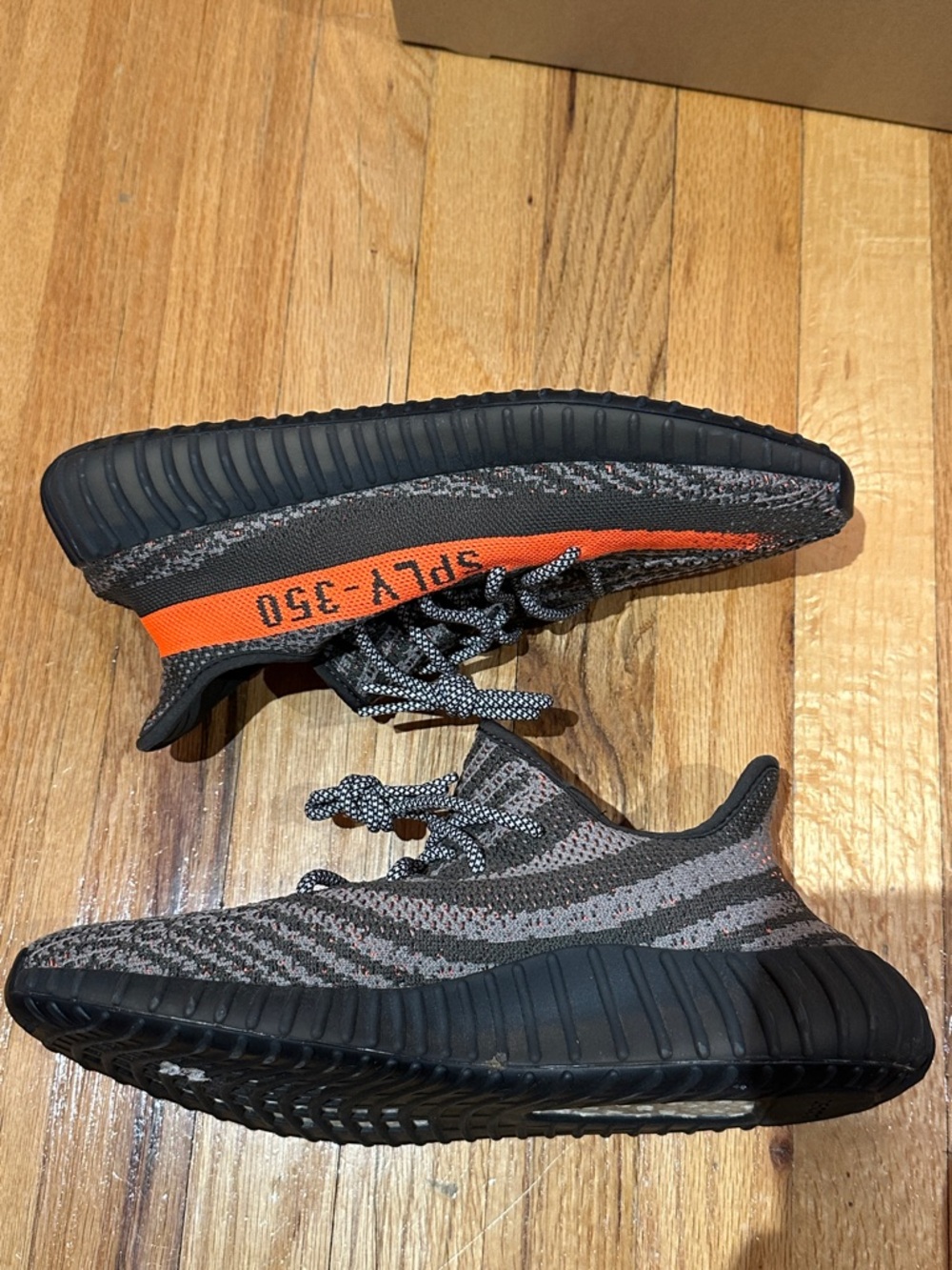 Yeezy Carbel Boost 350 V2 sz 11 Gently Worn - Picture 2 of 10
